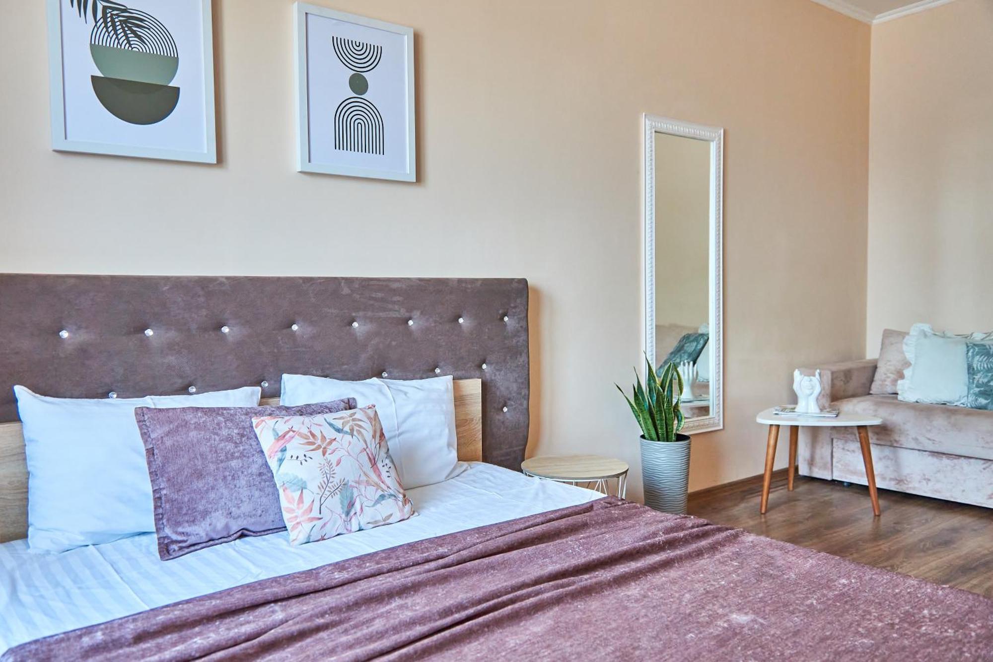 Two Lux Apartment Mukacheve